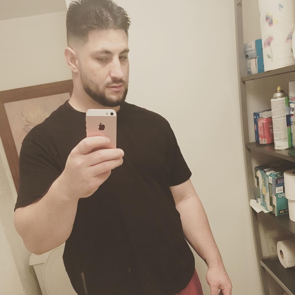 Meet your Posher, Nick - Picture 1 of 1